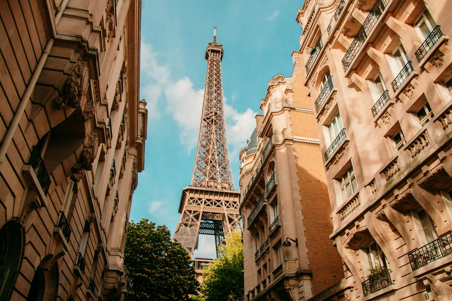 Where to Stay in Paris: Which Arrondissement & Why
